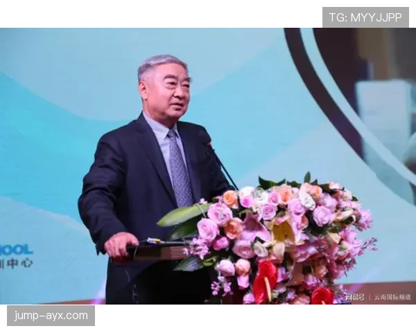 罗德里戈投身慈善事业,积极推动社会公益发展 罗德里戈投身慈善事业,积极推动社会公益发展