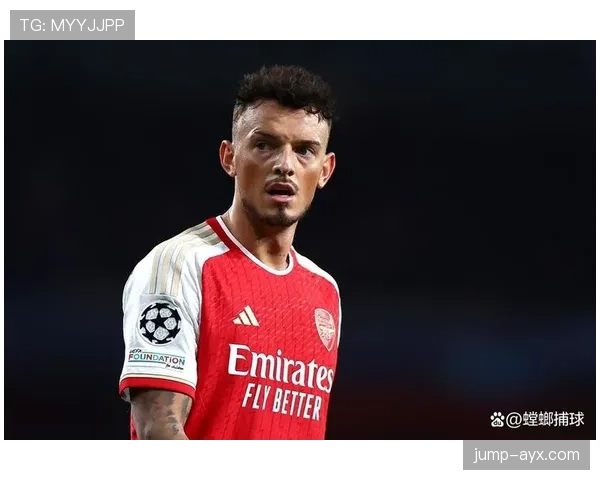 本·怀特呼吁政策改革以应对气候变化挑战，其表态引发广泛关注