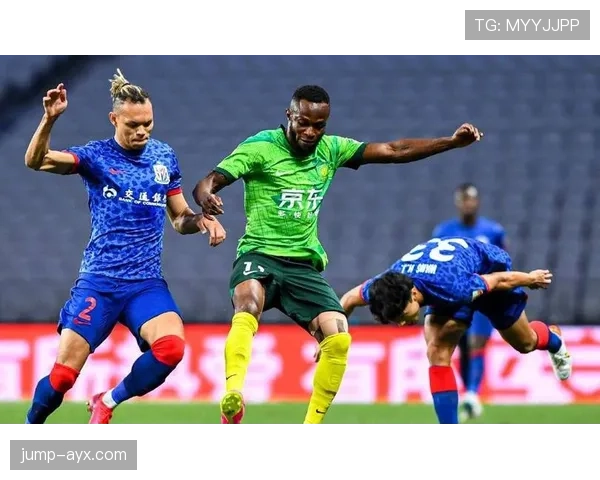 国安新援阿德本罗闪耀赛场，助球队重燃夺冠希望