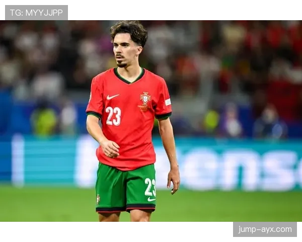 奥布拉克2025赛季零封次数创历史新高，神勇表现再证世界级门将实力