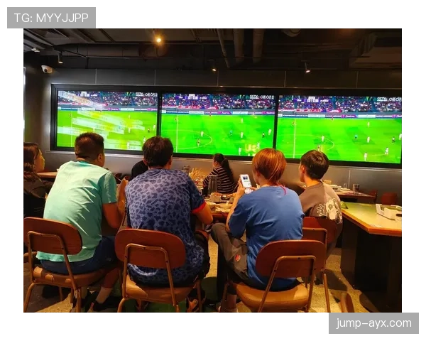 巴黎圣日耳曼的“豪门光环”破碎!究竟是战术混乱还是巨星内耗? 巴黎圣日耳曼的“豪门光环”破碎!究竟是战术混乱还是巨星内耗?